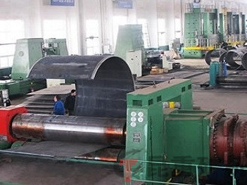 大型卷板機(jī)